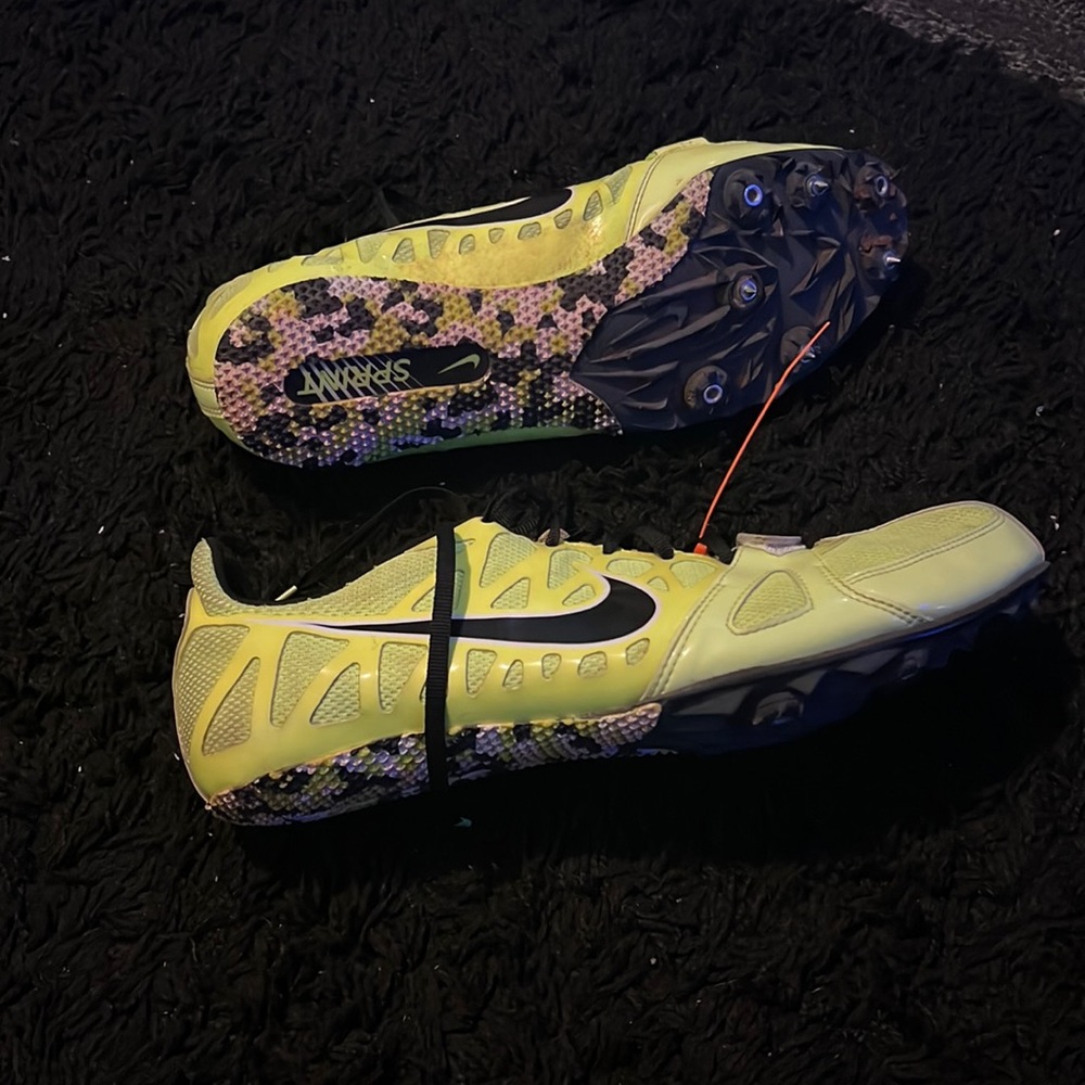 Nike track spikes